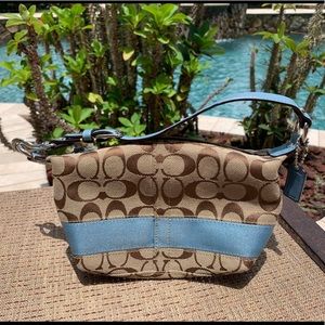 Coach logo monogram handbag in brown light blue
